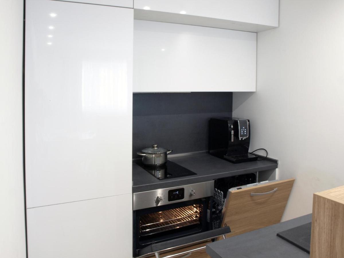 L&C- Location And Comfort In 2 Bdr Apartment София Екстериор снимка