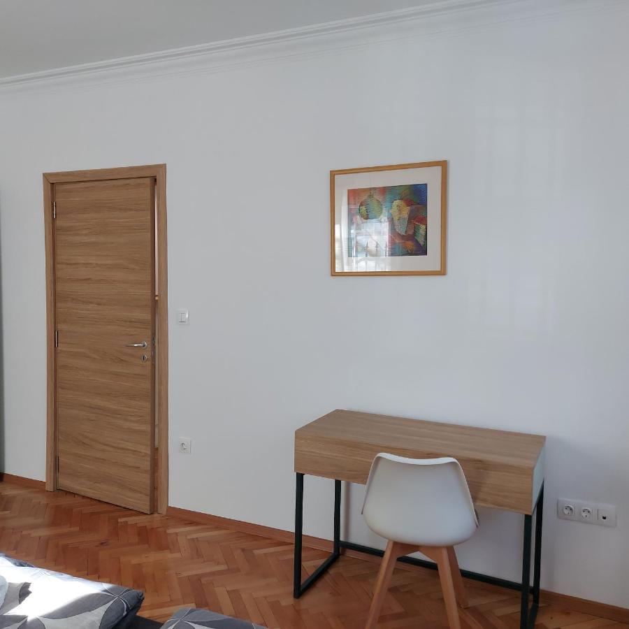 L&C- Location And Comfort In 2 Bdr Apartment София Екстериор снимка